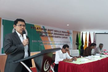 234 peserta bidikmisi IAIN dilatih menulis karya ilmiah dan soft skill
