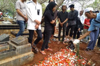 Keluarga memastikan Akbar Alamsyah pergi menonton demo