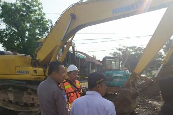 Polisi perkirakan Jalan Juanda-S Parman dapat dilalui kendaraan pada Senin
