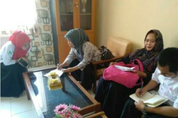 Dinas Kesehatan Sulbar adakan monev PIS-PK