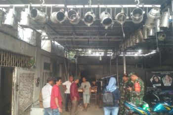 Densus 88 geledah kamar terduga teroris di Bandarlampung