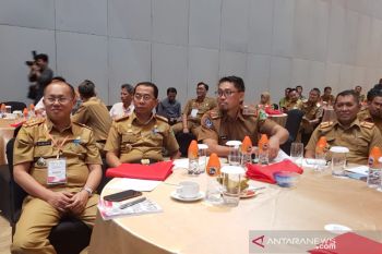Sekda Lutim hadiri rakor pengadaan barang dan jasa Sulsel