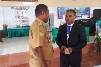 Pemkab Biak Numfor ajak umat Kristiani jadi pelopor kerukunan umat beragama