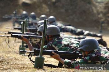 Latihan gabungan pasukan TNI