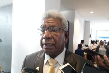 Warga Kokonao Mimika Barat sudah bisa nikmati layanan telepon seluler
