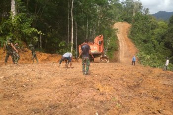 Alasan WNI di perbatasan miliki KTP Malaysia