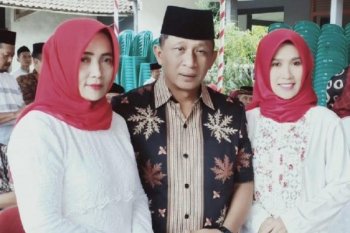 Dua istri wakil bupati bersaing di pilkades