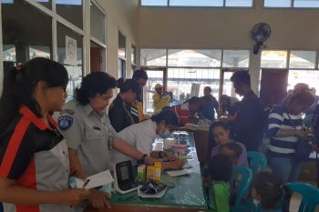 Posko kesehatan bagi pengungsi Wamena asal NTT
