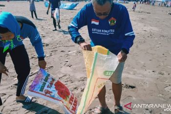 LDII Kota Makassar komitmen mengurangi sampah plastik di laut