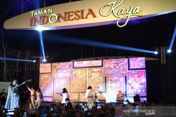 Rayakan ulang tahun pertama, Taman Indonesia Kaya komitmen angkat seniman lokal
