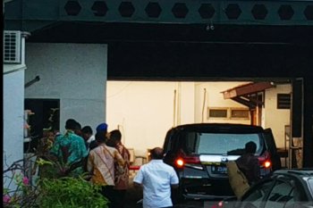Wiranto kembali  ke RSPAD setelah 3,5 jam keluar
