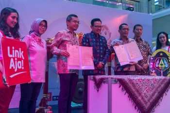Retribusi pasar tradisional bisa dibayar melalui aplikasi
