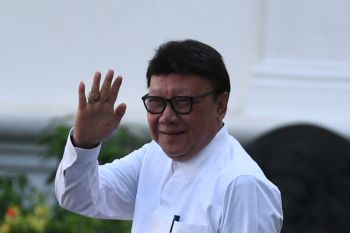 ini dia calon menteri yang punya julukan La Ode Lakina Kaogesana Lipu