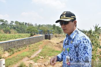 Sawah empat desa Kabupaten Batang kekeringan