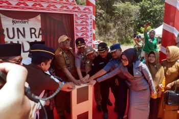 Gubernur Ali Mazi resmikan Kebun Raya Kendari