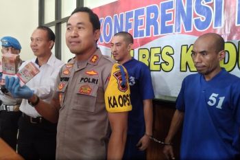 Dua warga nekat bobol rumah polisi