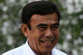 Jenderal TNI (Purn) Fachrul Razi, Menteri Agama dari militer pertama era reformasi