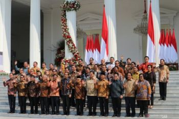 Presiden Joko Widodo pesan kepada menteri Kabinet Indonesia Maju agar tidak korupsi