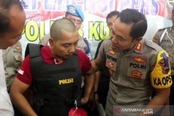 Sepeda motor dan uang Rp99,17 juta raib ditipu pria yang mengaku-ngaku Kanit Reskrim