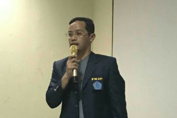Nadiem sebagai Mendikbud sesuai tantangan revolusi industri 4.0