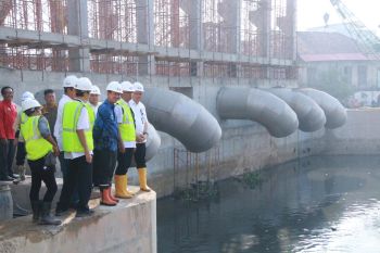 Pembangunan pompa Sungai Bendung ditargetkan  tuntas Desember 2019