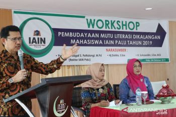 IAIN Palu motivasi mahasiswa bangun budaya membaca dan menulis