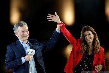 Kepala Bank Sentral Argentina  mundur