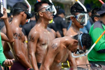 Renang laut eksebsi 6.000 meter Binsat Kormar tahun 2019