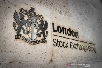 Indeks FTSE-100 Inggris ditutup turun 0,42 persen
