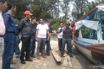 Pemkot Pariaman tutup kunjungan wisata ke pulau menyusul kapal karam