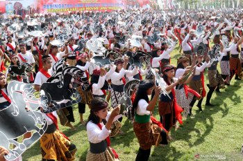 Tari kolosal Jaranan