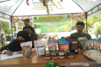 Faperta UHO mendorong perekonomian mahasiswa melalui wirausaha