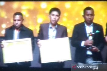 Bawaslu Agam raih penghargaan Bawaslu Award 2019 kategori mediator terbaik