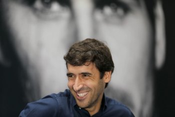 Raul Gonzalez layak nakhodai Real Madrid