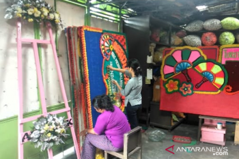 Usaha karangan bunga jaga kualitas atasi persaingan