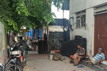 Awas, ada "predator" di trotoar kota