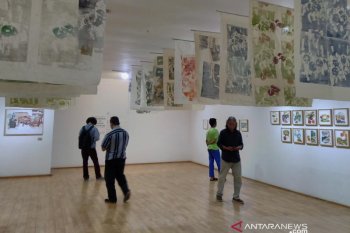 Pameran "Bedroom in Arles Retouch" ungkapan potensi diri