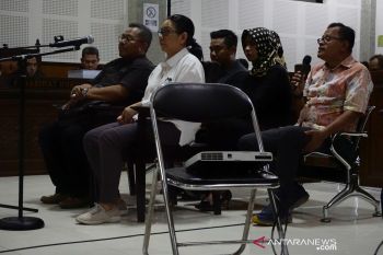 Pengacara WNA pekerja hotel membantah tawarkan penyelesaian dengan uang