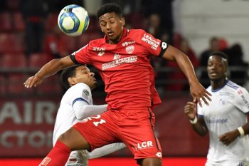 PSG ditaklukkan  Dijon 1-2