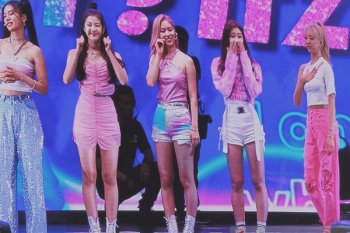 ITZY dibuat menangis terharu oleh MIDZY Indonesia
