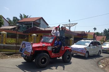 Unik, gelar pemilihan wali nagari para calon diarak keliling kampung