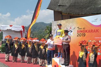 Ini empat "spot" wisata asik yang "ditawarkan" Etape I Tour de Singkarak 2019