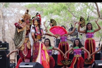 Pagelaran tari Bali kontemporer