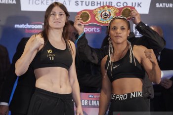 Katie Taylor juara dunia WBA dan WBO