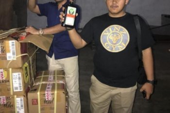 Bea Cukai Jambi dan polisi sita ribuan botol minuman keras ilegal