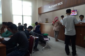 Jelang pendaftaran CPNS, Polres dipenuhi warga urus SKCK