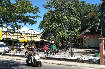 Pemprov NTB membangun lapak peralatan ibadah di Pasar Dasan Agung