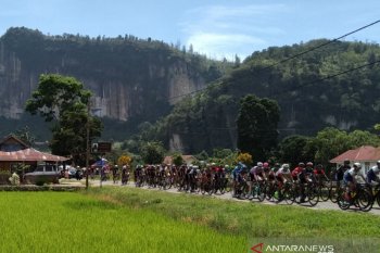 "Pertarungan 5 jam", etape IV Tour de Singkarak 2019 uji  ketahanan pembalap