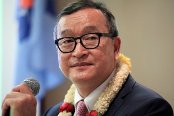 Malaysia bebaskan tiga tokoh oposisi Kamboja