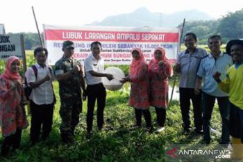 Dinas Paperi Sijunjung Lakukan Pembinaan Peningkatan Kelembagaan Pokmaswas Nagari Kumanis